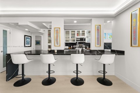 Copropriété à vendre à Miami Beach, Floride: 2 chambres, 133.78 m2 № 1960514 - photo 8