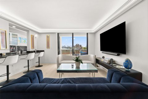 Copropriété à vendre à Miami Beach, Floride: 2 chambres, 133.78 m2 № 1960514 - photo 7