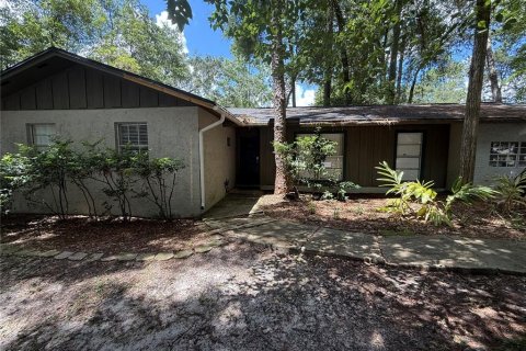 Casa en alquiler en Gainesville, Florida, 5 dormitorios, 153.29 m2 № 1837112 - foto 1