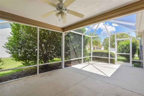 House in The Villages, Florida 3 bedrooms, 137.77 sq.m. № 1443763 - photo 7