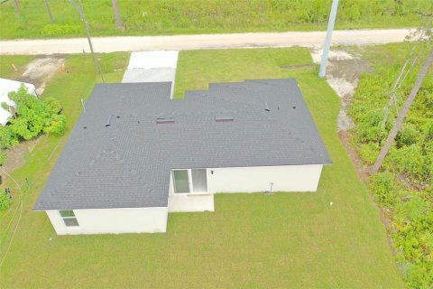 House in DeLand, Florida 4 bedrooms, 142.98 sq.m. № 1686442 - photo 26