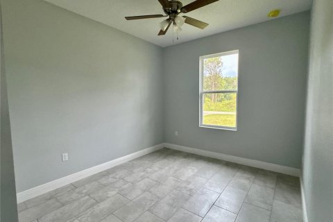 House in DeLand, Florida 4 bedrooms, 142.98 sq.m. № 1686442 - photo 18