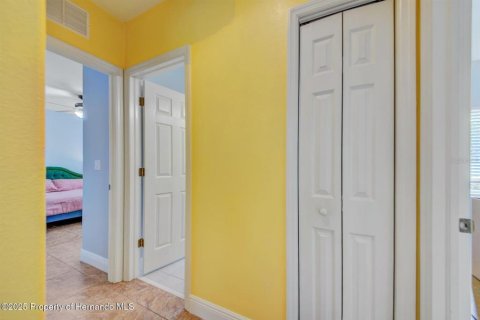 House in Weeki Wachee, Florida 4 bedrooms, 234.86 sq.m. № 1909019 - photo 30
