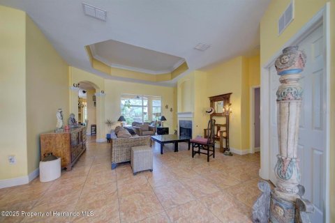 House in Weeki Wachee, Florida 4 bedrooms, 234.86 sq.m. № 1909019 - photo 11