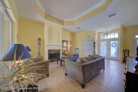 House in Weeki Wachee, Florida 4 bedrooms, 234.86 sq.m. № 1909019 - photo 10