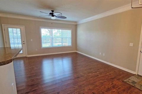 Copropriété à louer à Bradenton, Floride: 2 chambres, 93.65 m2 № 2408915 - photo 7