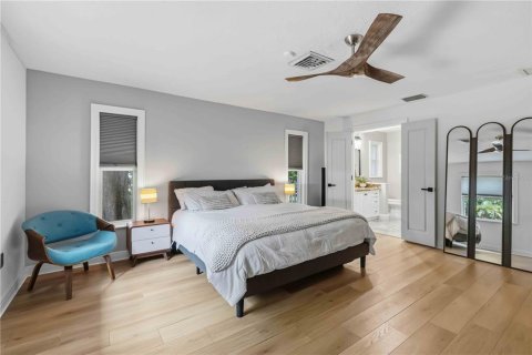 Villa ou maison à vendre à Sarasota, Floride: 5 chambres, 324.14 m2 № 2407011 - photo 22