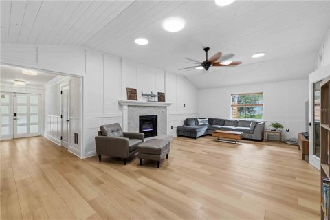 Villa ou maison à vendre à Sarasota, Floride: 5 chambres, 324.14 m2 № 2407011 - photo 19