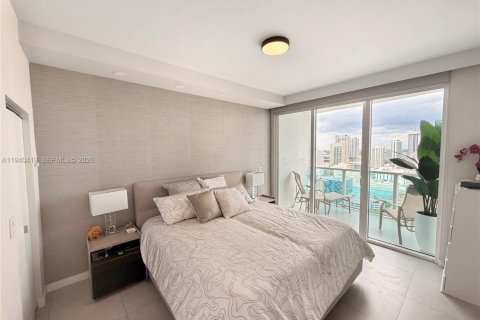 Copropriété à louer à Miami, Floride: 3 chambres, 131.83 m2 № 1998294 - photo 17