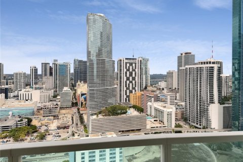 Copropriété à louer à Miami, Floride: 3 chambres, 131.83 m2 № 1998294 - photo 25