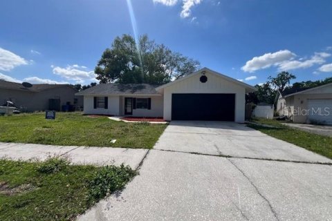 Casa en alquiler en Lutz, Florida, 3 dormitorios, 104.98 m2 № 1681403 - foto 1