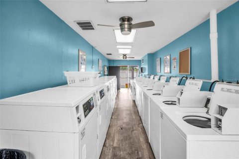 Villa ou maison à vendre à Clearwater, Floride: 1 chambre, 55.09 m2 № 2143983 - photo 17