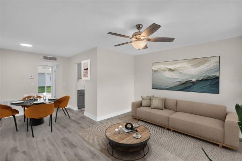 Villa ou maison à vendre à Clearwater, Floride: 1 chambre, 55.09 m2 № 2143983 - photo 2