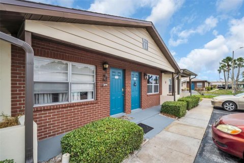 Villa ou maison à vendre à Clearwater, Floride: 1 chambre, 55.09 m2 № 2143983 - photo 27
