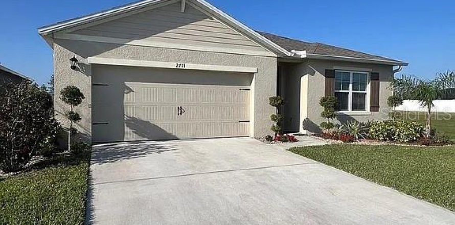 Villa ou maison à New Smyrna Beach, Floride 4 chambres, 172.33 m2 № 2226234