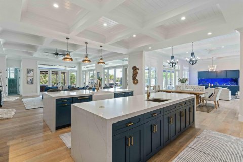 House in Jupiter, Florida 6 bedrooms, 639.82 sq.m. № 2180247 - photo 17