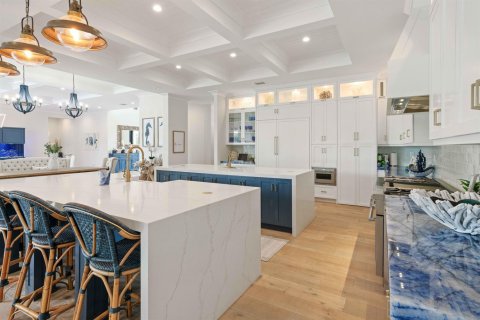 House in Jupiter, Florida 6 bedrooms, 639.82 sq.m. № 2180247 - photo 19