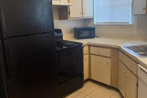 Condominio en alquiler en Orlando, Florida, 1 dormitorio, 48.87 m2 № 1856525 - foto 1