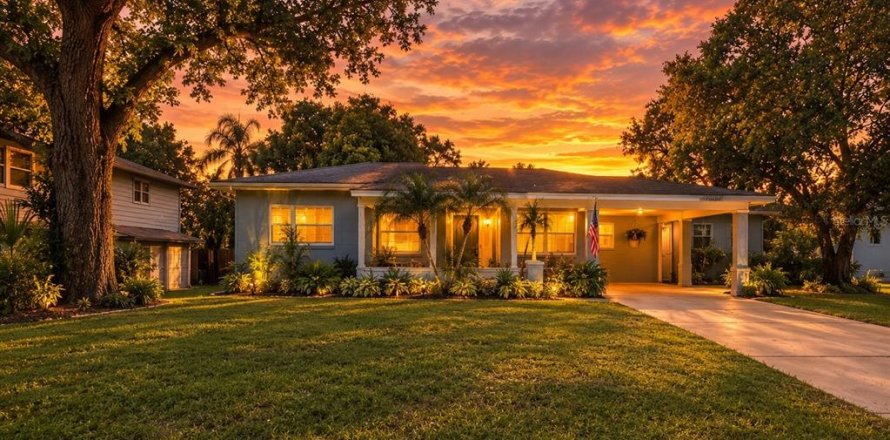 Villa ou maison à DeLand, Floride 3 chambres, 125.14 m2 № 2290522