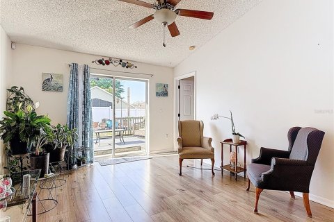 House in Davenport, Florida 3 bedrooms, 139.54 sq.m. № 2097641 - photo 20