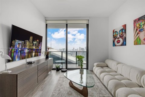 Condo in Miami, Florida, 1 bedroom № 1969310 - photo 5