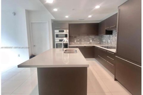 Купить кондоминиум в Дорал, Флорида 3 спальни, 140.65м2, № 2011396 - фото 10