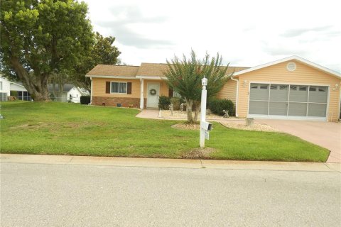 Casa en Summerfield, Florida 2 dormitorios, 121.89 m2 № 2095255