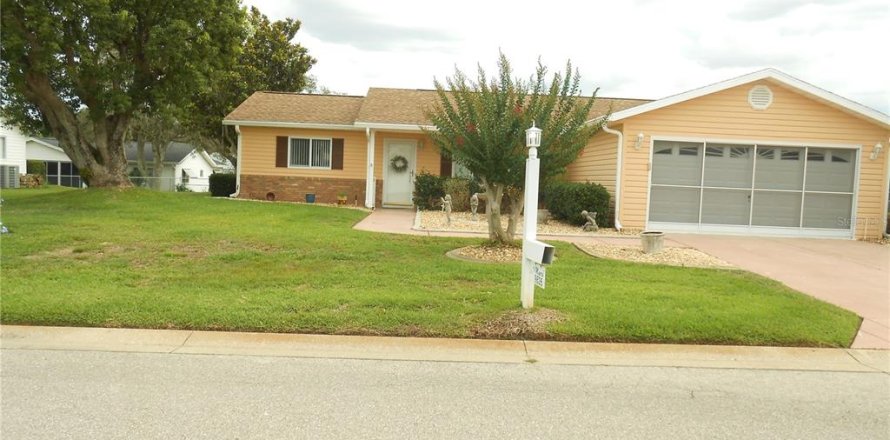 Casa en Summerfield, Florida 2 dormitorios, 121.89 m2 № 2095255