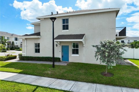 Touwnhouse à vendre à Homestead, Floride: 4 chambres, 163.23 m2 № 1969500 - photo 4