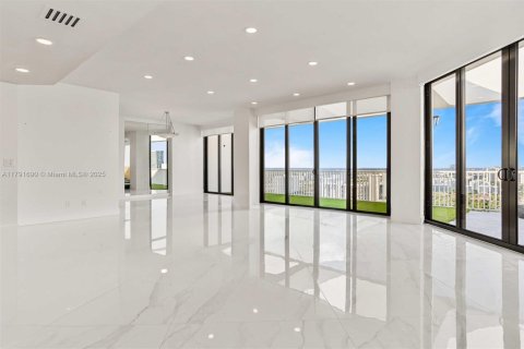 Condominio en alquiler en Aventura, Florida, 3 dormitorios, 281.49 m2 № 1739672 - foto 16