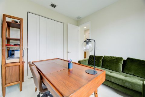 Adosado en alquiler en Pembroke Pines, Florida, 3 dormitorios, 150.22 m2 № 2078000 - foto 27