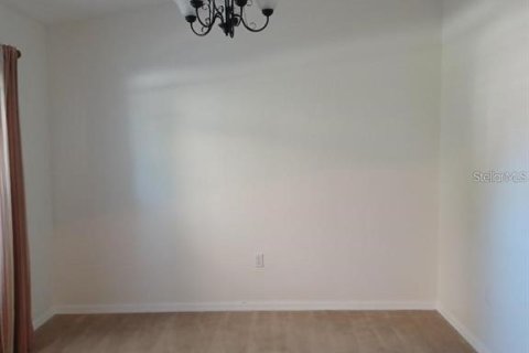 Casa en alquiler en Palm Coast, Florida, 3 dormitorios, 187.11 m2 № 2280123 - foto 6
