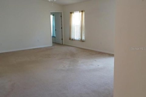Casa en alquiler en Palm Coast, Florida, 3 dormitorios, 187.11 m2 № 2280123 - foto 5