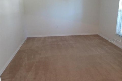 Casa en alquiler en Palm Coast, Florida, 3 dormitorios, 187.11 m2 № 2280123 - foto 10