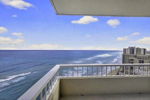 Condo in Riviera Beach, Florida, 2 bedrooms  № 2185513 - photo 5