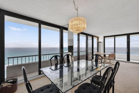 Condo in Riviera Beach, Florida, 2 bedrooms  № 2185513 - photo 9
