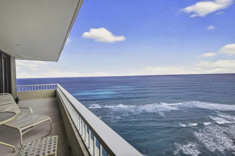 Condo in Riviera Beach, Florida, 2 bedrooms  № 2185513 - photo 19