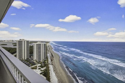 Condo in Riviera Beach, Florida, 2 bedrooms  № 2185513 - photo 13