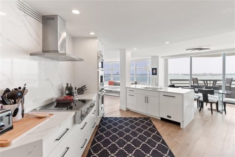 Copropriété à vendre à Sarasota, Floride: 2 chambres, 160.63 m2 № 1524065 - photo 7