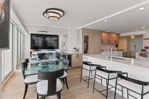 Copropriété à vendre à Sarasota, Floride: 2 chambres, 160.63 m2 № 1524065 - photo 15