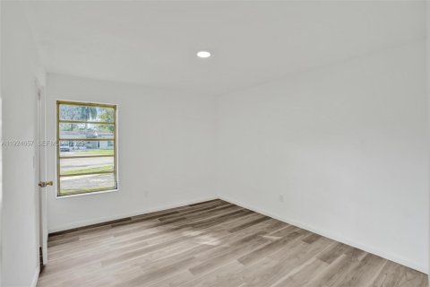 Купить виллу или дом в Майами, Флорида 3 спальни, 204.2м2, № 1983671 - фото 20