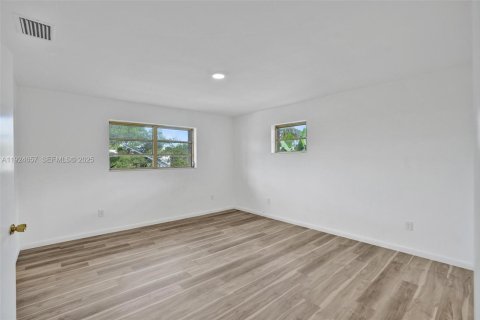 Купить виллу или дом в Майами, Флорида 3 спальни, 204.2м2, № 1983671 - фото 13