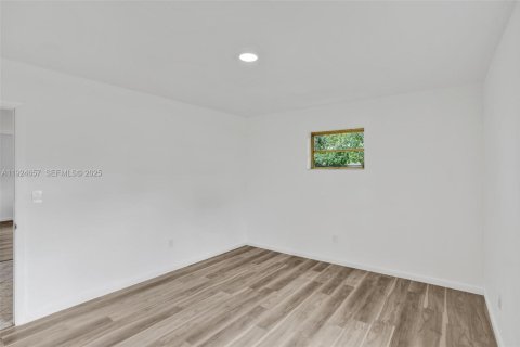 Купить виллу или дом в Майами, Флорида 3 спальни, 204.2м2, № 1983671 - фото 18