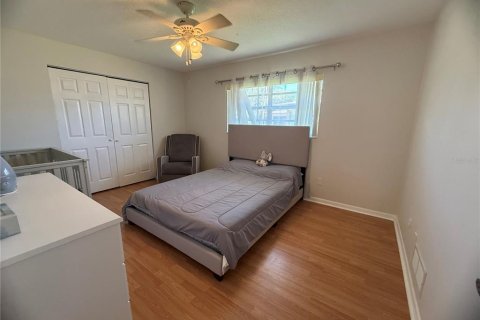 House in Port Orange, Florida 3 bedrooms, 150.04 sq.m. № 2097259 - photo 23