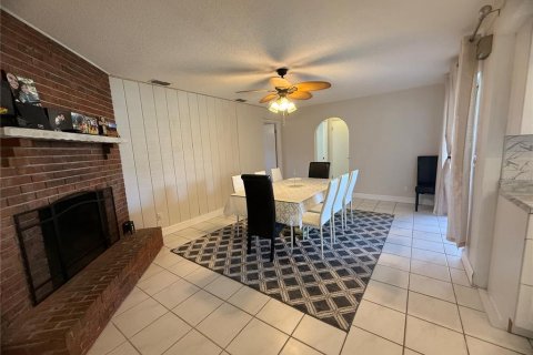 House in Port Orange, Florida 3 bedrooms, 150.04 sq.m. № 2097259 - photo 16
