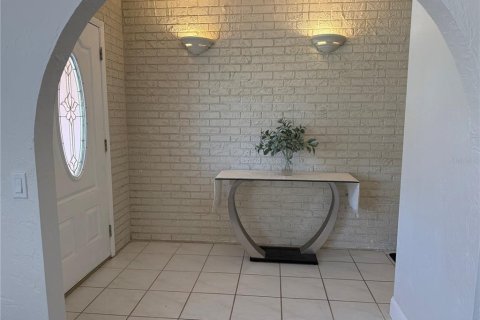 House in Port Orange, Florida 3 bedrooms, 150.04 sq.m. № 2097259 - photo 3