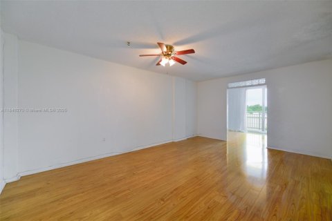 Copropriété à vendre à Miami, Floride: 1 chambre, 65.96 m2 № 1846050 - photo 2