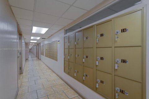 Copropriété à vendre à Miami, Floride: 1 chambre, 65.96 m2 № 1846050 - photo 24