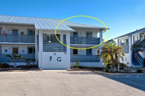 Copropriété à vendre à Englewood, Floride: 2 chambres, 101.45 m2 № 1879705 - photo 1