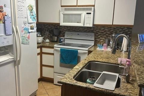 Adosado en venta en Tampa, Florida, 3 dormitorios, 141.58 m2 № 1514293 - foto 5